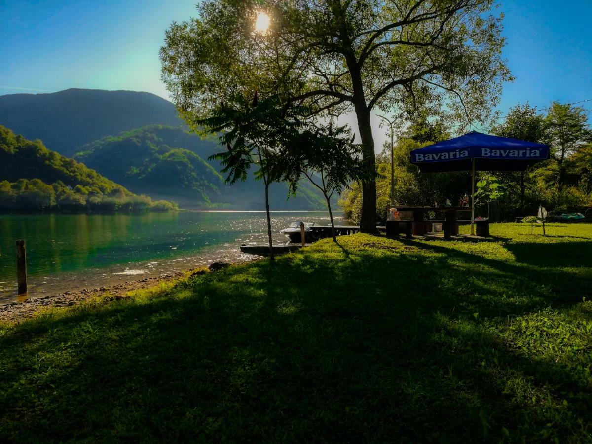 Lake House Krndija Hotel Jajce Esterno foto