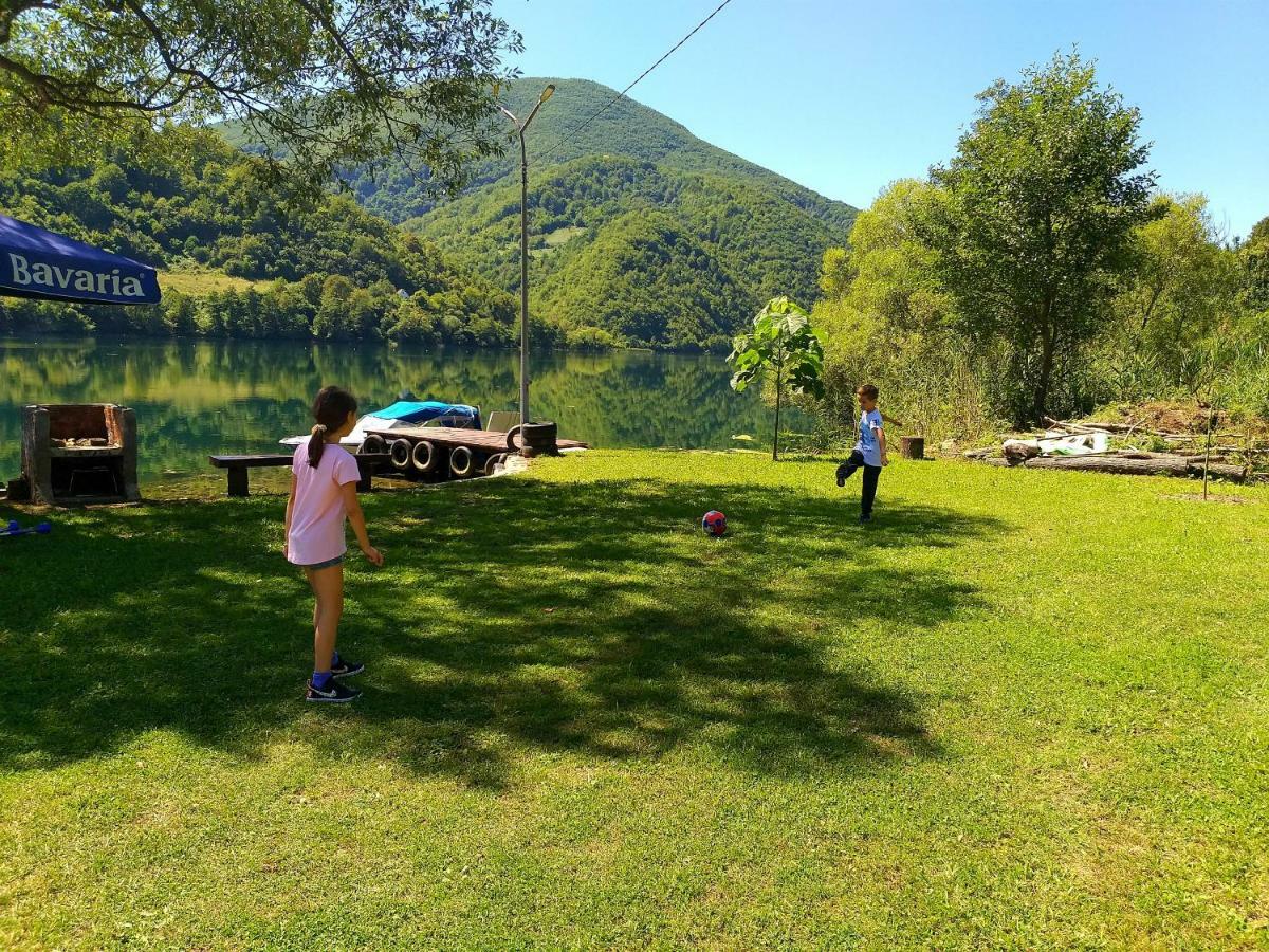 Lake House Krndija Hotel Jajce Esterno foto